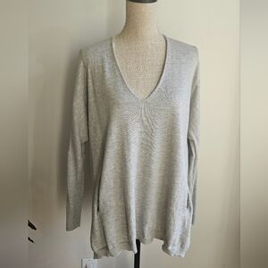 Babaton Light Gray V-Neck Sweater
